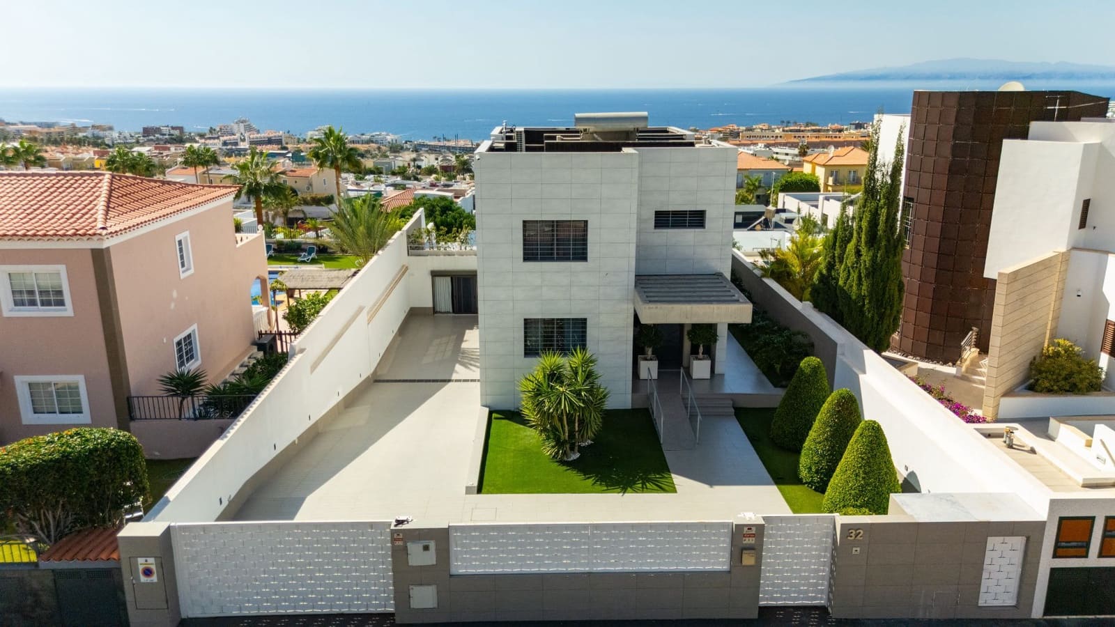 5 Zimmer Villa zu verkaufen in El Madronal mit Pool Garage - 2.950.000 € (Ref: 9501844)