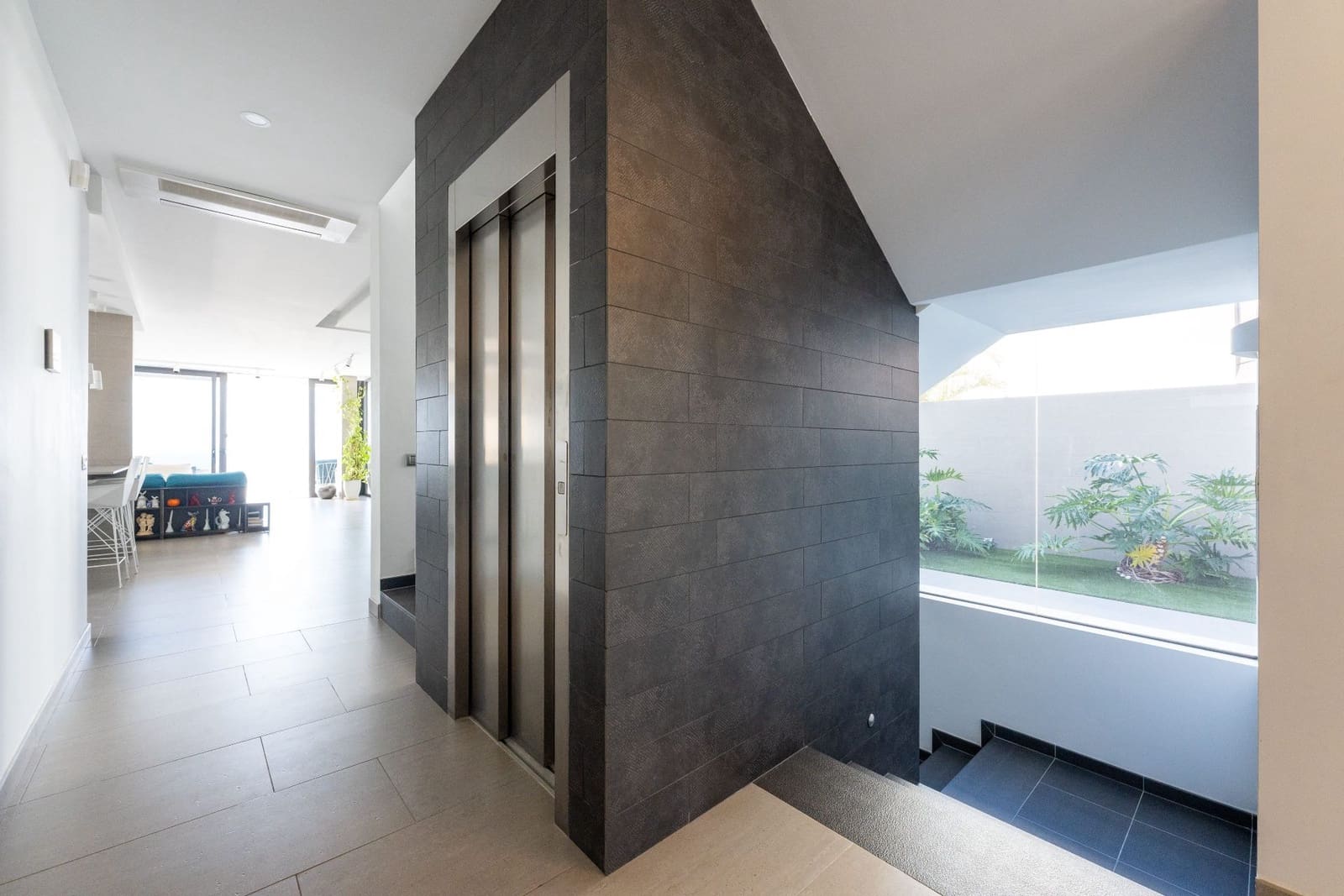 5 Zimmer Villa zu verkaufen in El Madronal mit Pool Garage - 2.950.000 € (Ref: 9501844)