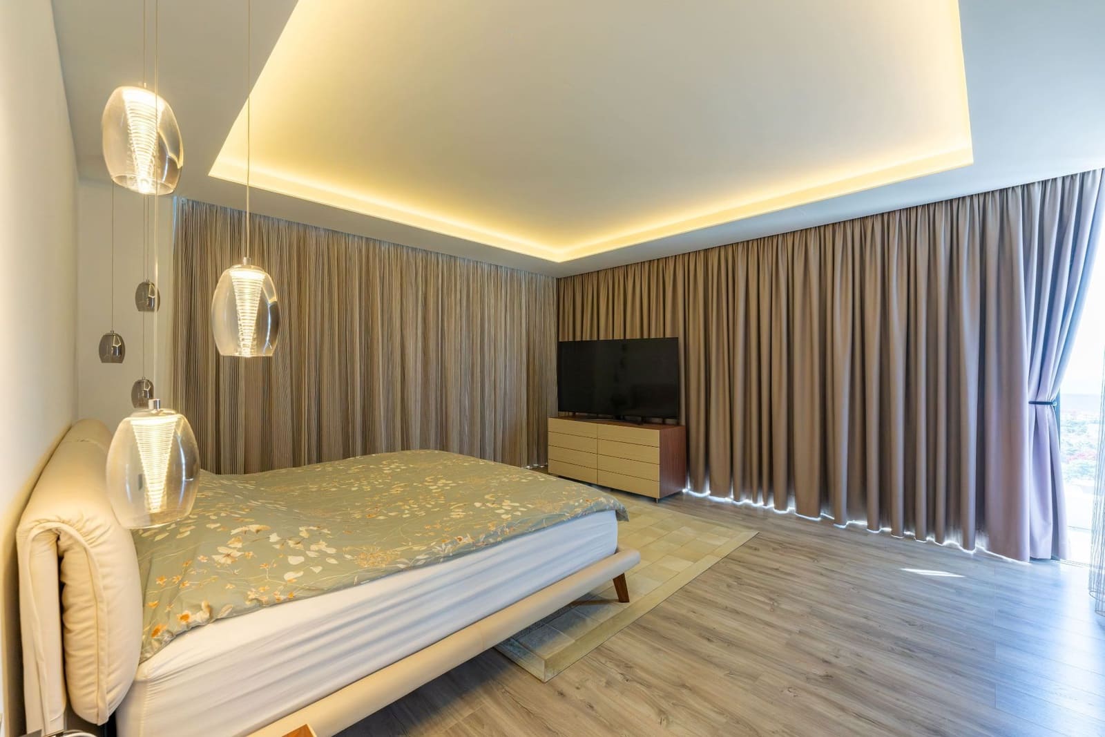 5 Zimmer Villa zu verkaufen in El Madronal mit Pool Garage - 2.950.000 € (Ref: 9501844)