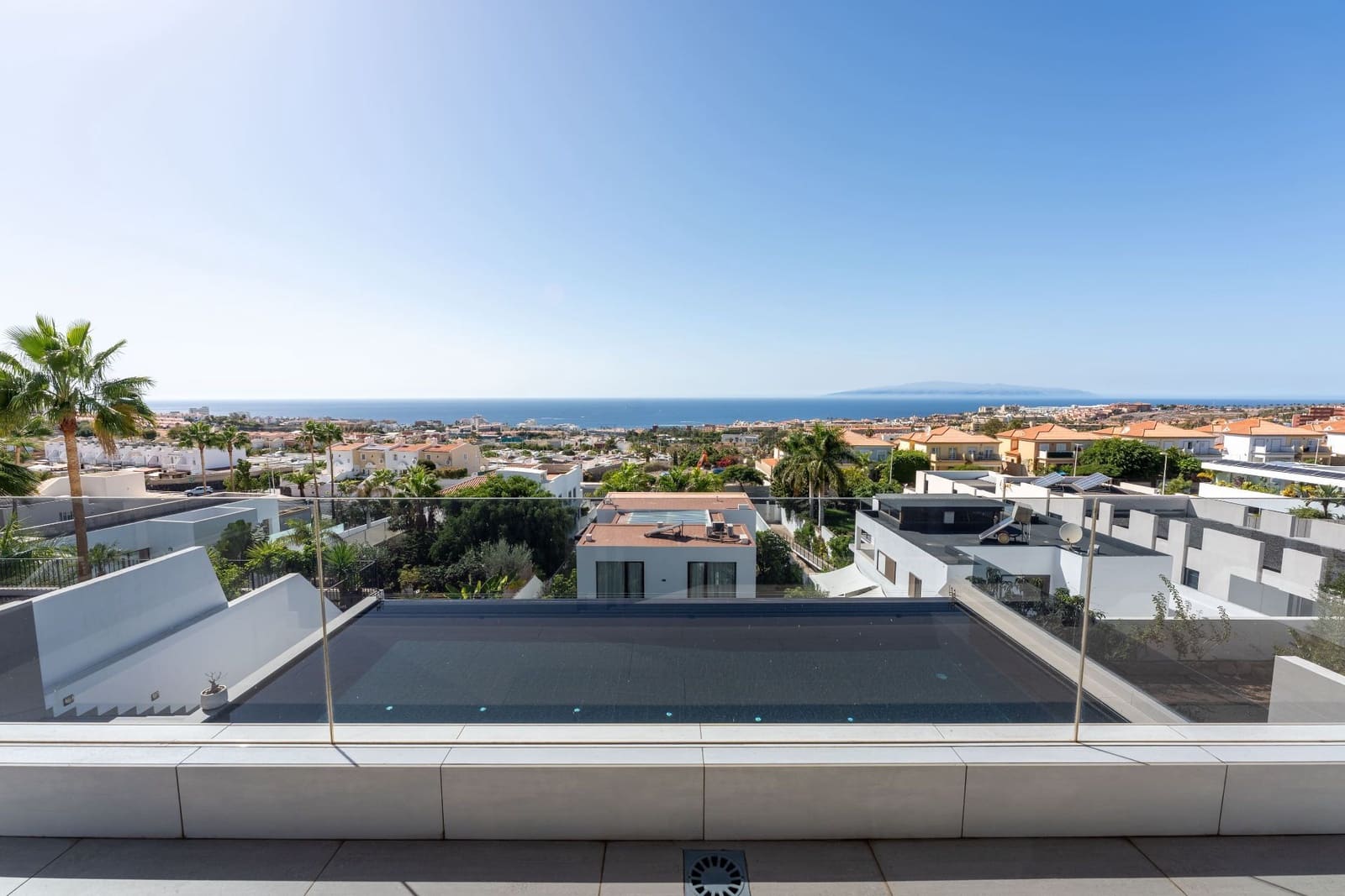 5 Zimmer Villa zu verkaufen in El Madronal mit Pool Garage - 2.950.000 € (Ref: 9501844)