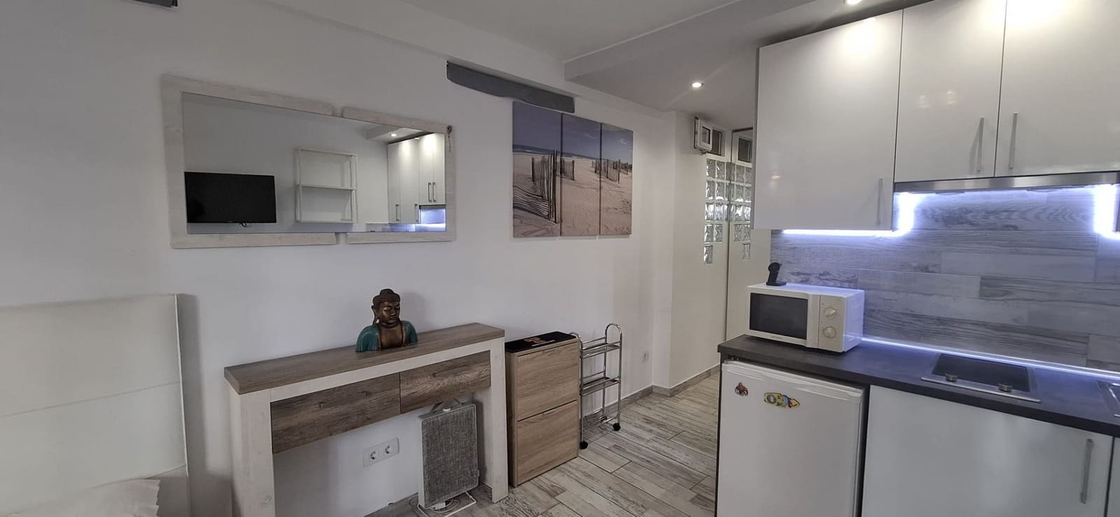 Appartement te koop in Costa Adeje met zwembad garage - € 160.000 (Ref: 9503841)