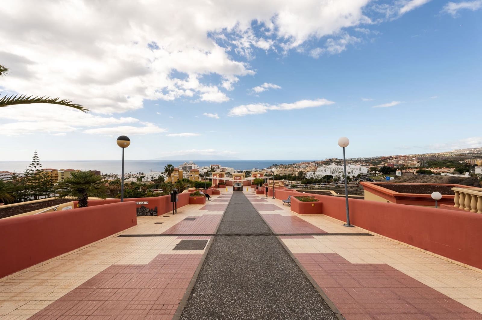 1 camera da letto Appartamento in vendita in Costa Adeje con piscina garage - 265.000 € (Rif: 9521221)