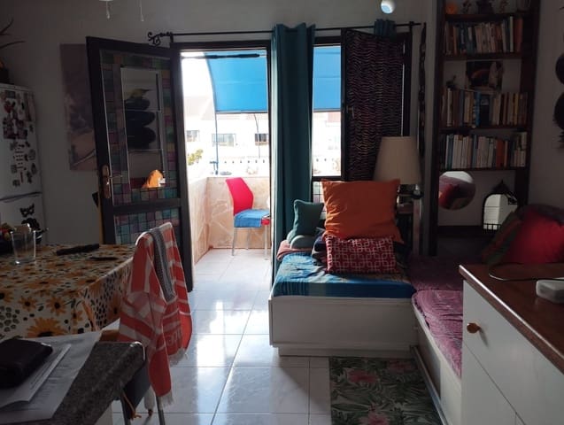 1 soveværelse Lejlighed til salg i Los Cristianos, Arona med swimmingpool - € 218.000 (Ref: 9523931)