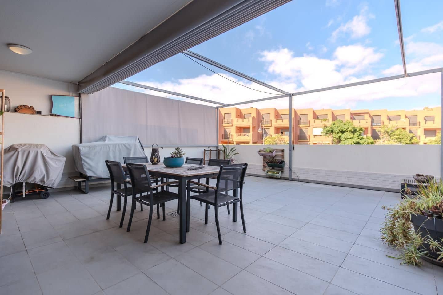 2 Zimmer Apartment zu verkaufen in La Tejita mit Pool Garage - 350.000 € (Ref: 9526124)