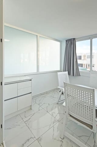 2 bedroom Apartment for sale in Playa de las Americas, Arona with pool - € 540,000 (Ref: 9529416)