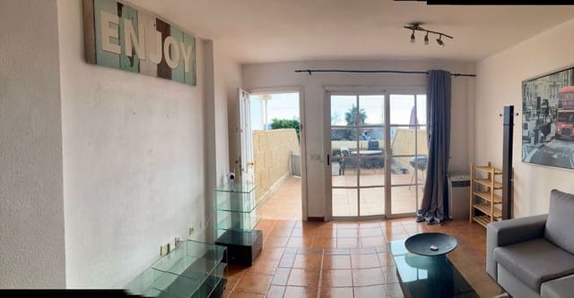 2 soveværelse Byhus til salg i Costa Adeje, Adeje med swimmingpool garage - € 299.000 (Ref: 9533190)