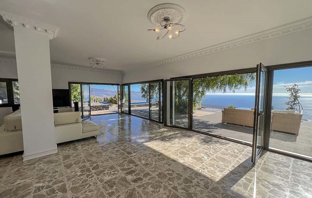 5 chambre Villa/Maison à vendre à Santa Cruz de Tenerife avec piscine garage - 1 350 000 € (Ref: 9535508)