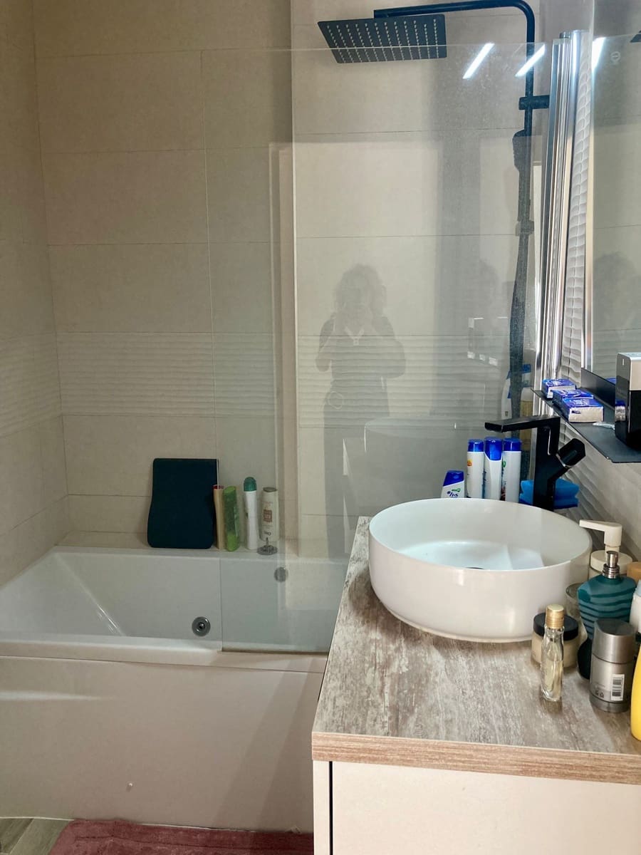 2 soverom Leilighet til salgs i Costa Adeje med svømmebasseng garasje - € 399 000 (Ref: 9535509)