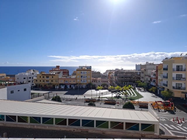 3 soveværelse Penthouse til salg i Playa San Juan, Guía de Isora med garage - € 340.000 (Ref: 9543044)