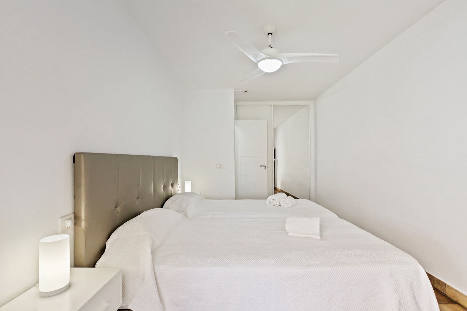 1 chambre Appartement à vendre à Costa Adeje avec piscine garage - 350 000 € (Ref: 9554556)