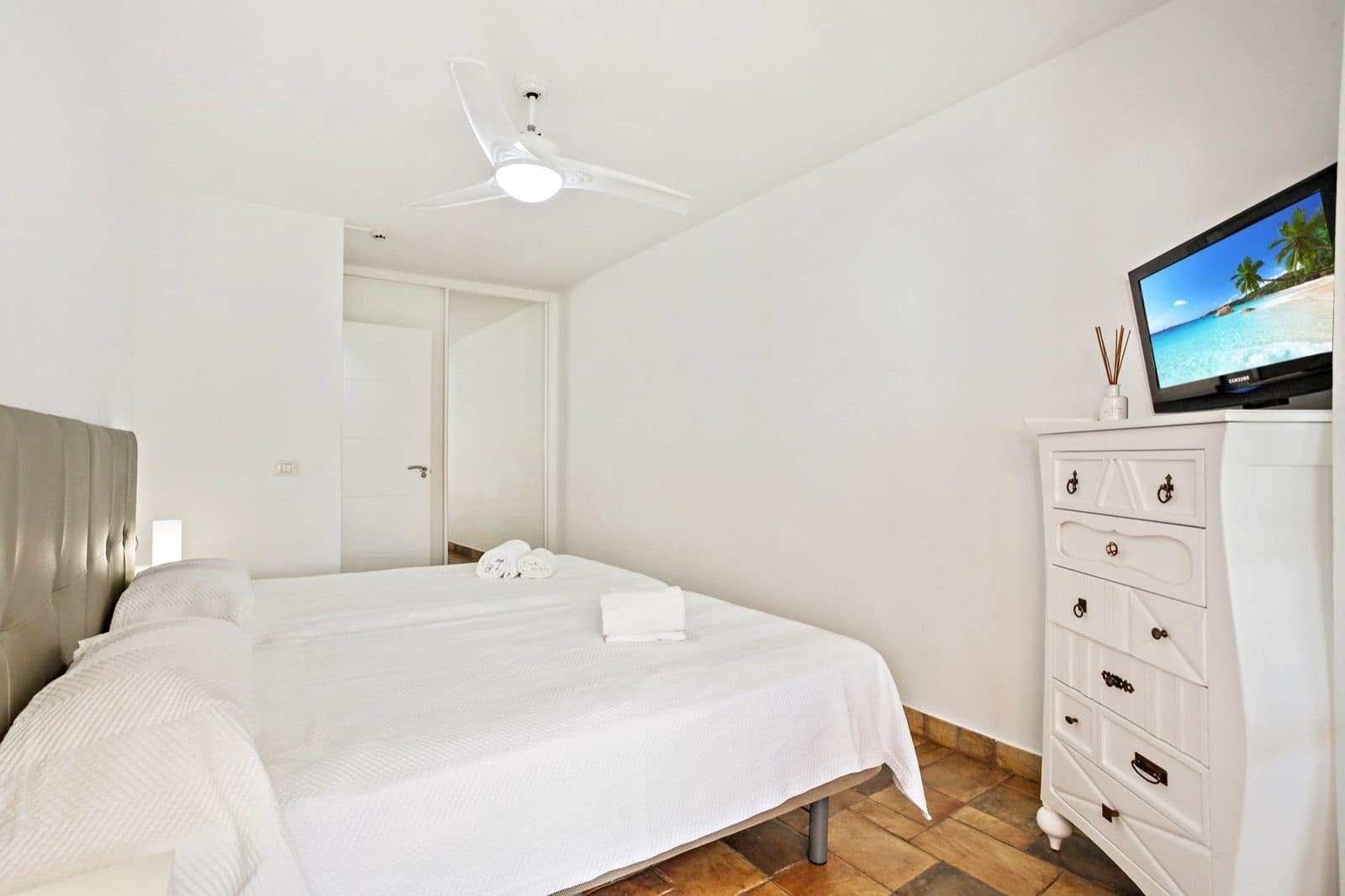 1 chambre Appartement à vendre à Costa Adeje avec piscine garage - 350 000 € (Ref: 9554556)