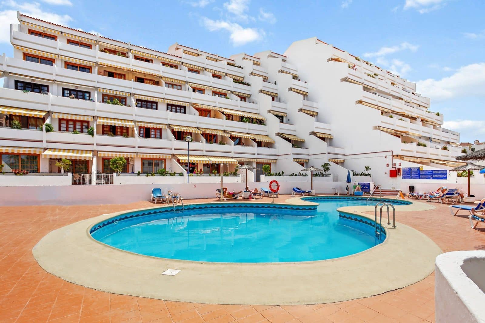 1 chambre Appartement à vendre à Costa Adeje avec piscine garage - 350 000 € (Ref: 9554556)