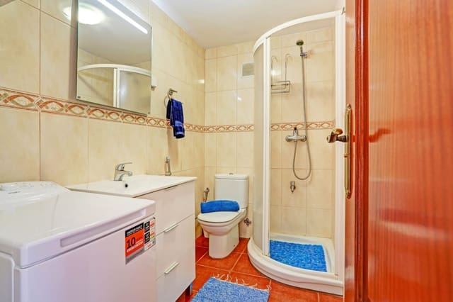 1 bedroom Apartment for sale in Playa de las Americas, Arona with pool - € 295,000 (Ref: 9564312)