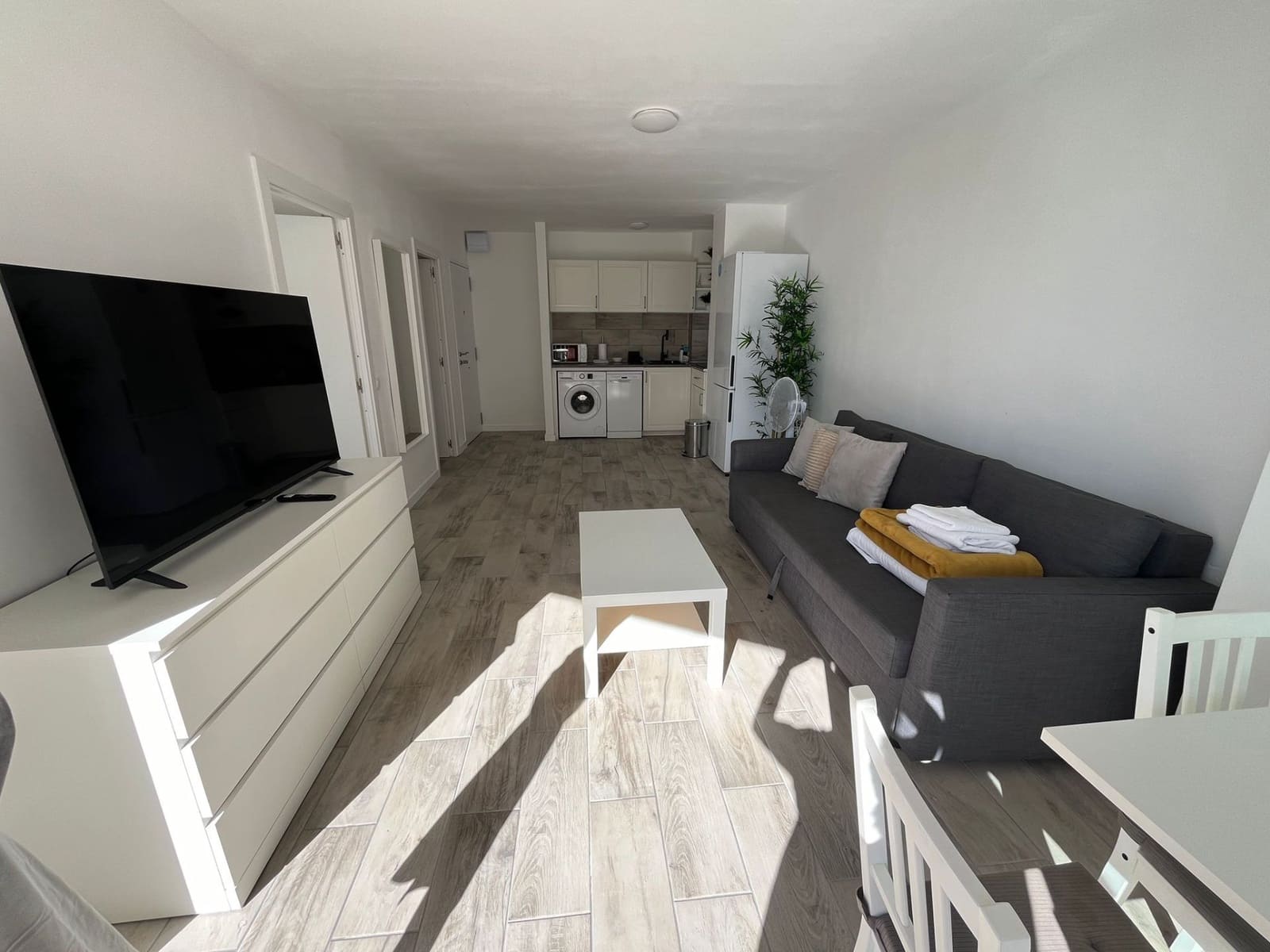 1 soveværelse Lejlighed til salg i Costa Adeje med swimmingpool garage - € 270.000 (Ref: 9594627)