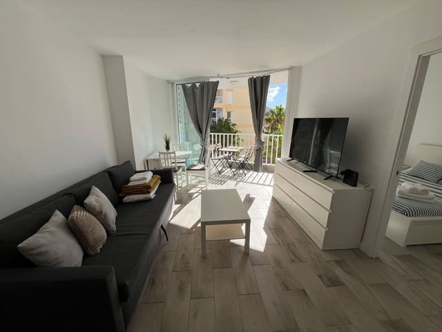 1 soveværelse Lejlighed til salg i Playa de las Américas, Adeje med swimmingpool garage - € 270.000 (Ref: 9594627)