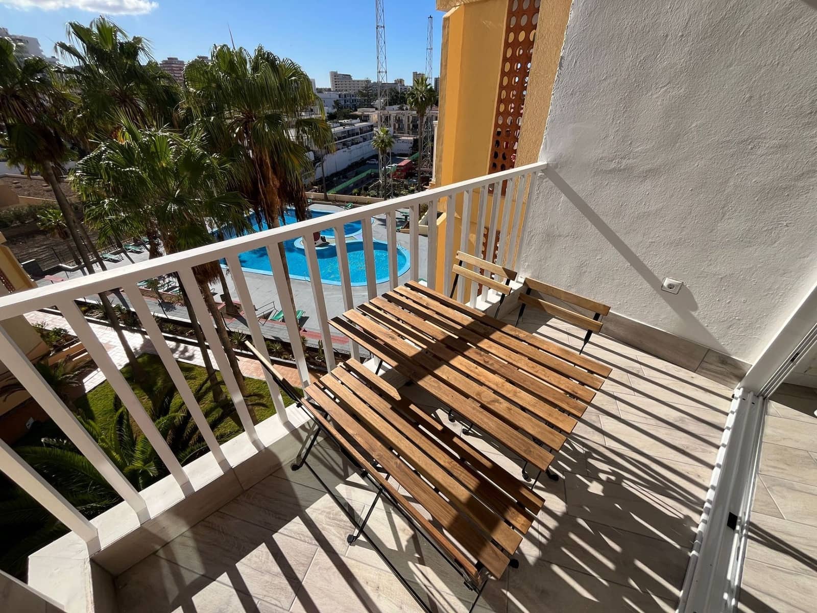 1 soveværelse Lejlighed til salg i Costa Adeje med swimmingpool garage - € 270.000 (Ref: 9594627)