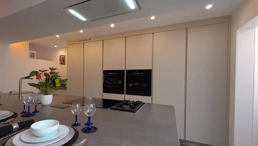 3 makuuhuone Huvila myytävänä paikassa Los Cristianos mukana uima-altaan - 695 000 € (Ref: 9594628)