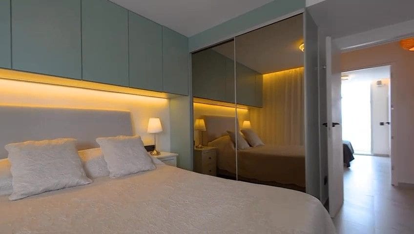 3 makuuhuone Huvila myytävänä paikassa Los Cristianos mukana uima-altaan - 695 000 € (Ref: 9594628)