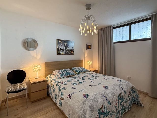 1 sovrum Lägenhet till salu i Los Cristianos, Arona med pool - 269 000 € (Ref: 9604572)