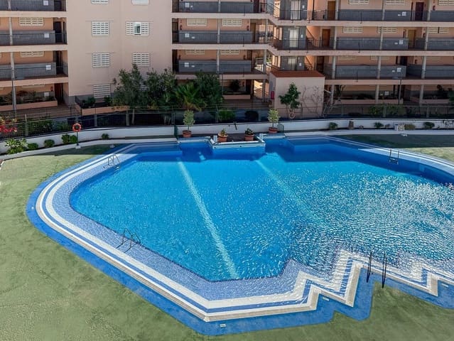 1 sovrum Lägenhet till salu i Los Cristianos, Arona med pool - 269 000 € (Ref: 9604572)