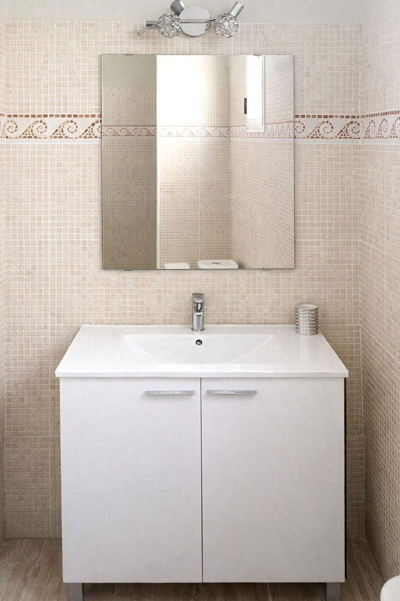 2 soverom Leilighet til salgs i Playa de las Americas med svømmebasseng garasje - € 399 000 (Ref: 9604574)