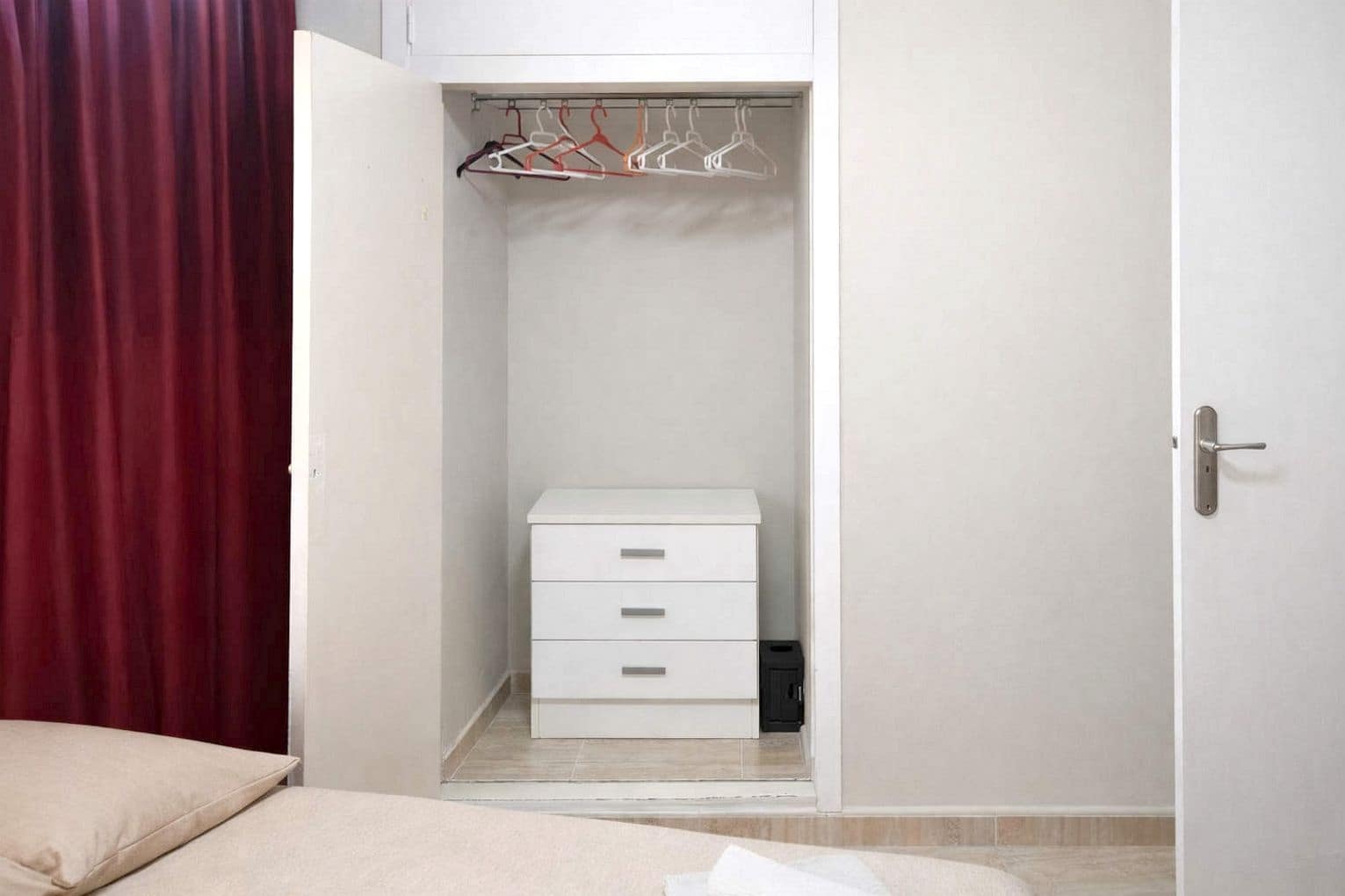 2 soverom Leilighet til salgs i Playa de las Americas med svømmebasseng garasje - € 399 000 (Ref: 9604574)