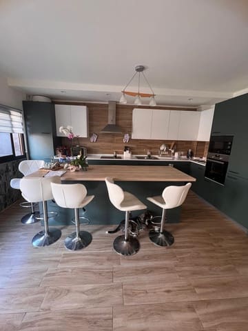 4 camera da letto Villa in vendita in Casco Urbano, Adeje con piscina garage - 560.000 € (Rif: 9614704)