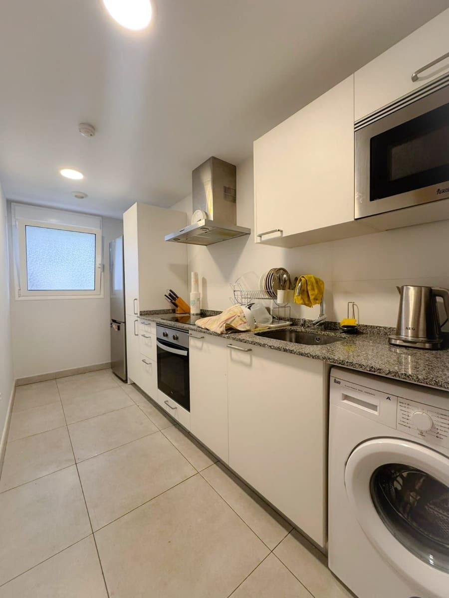 2 bedroom Apartment for sale in Adeje with garage - € 350,000 (Ref: 9614705)