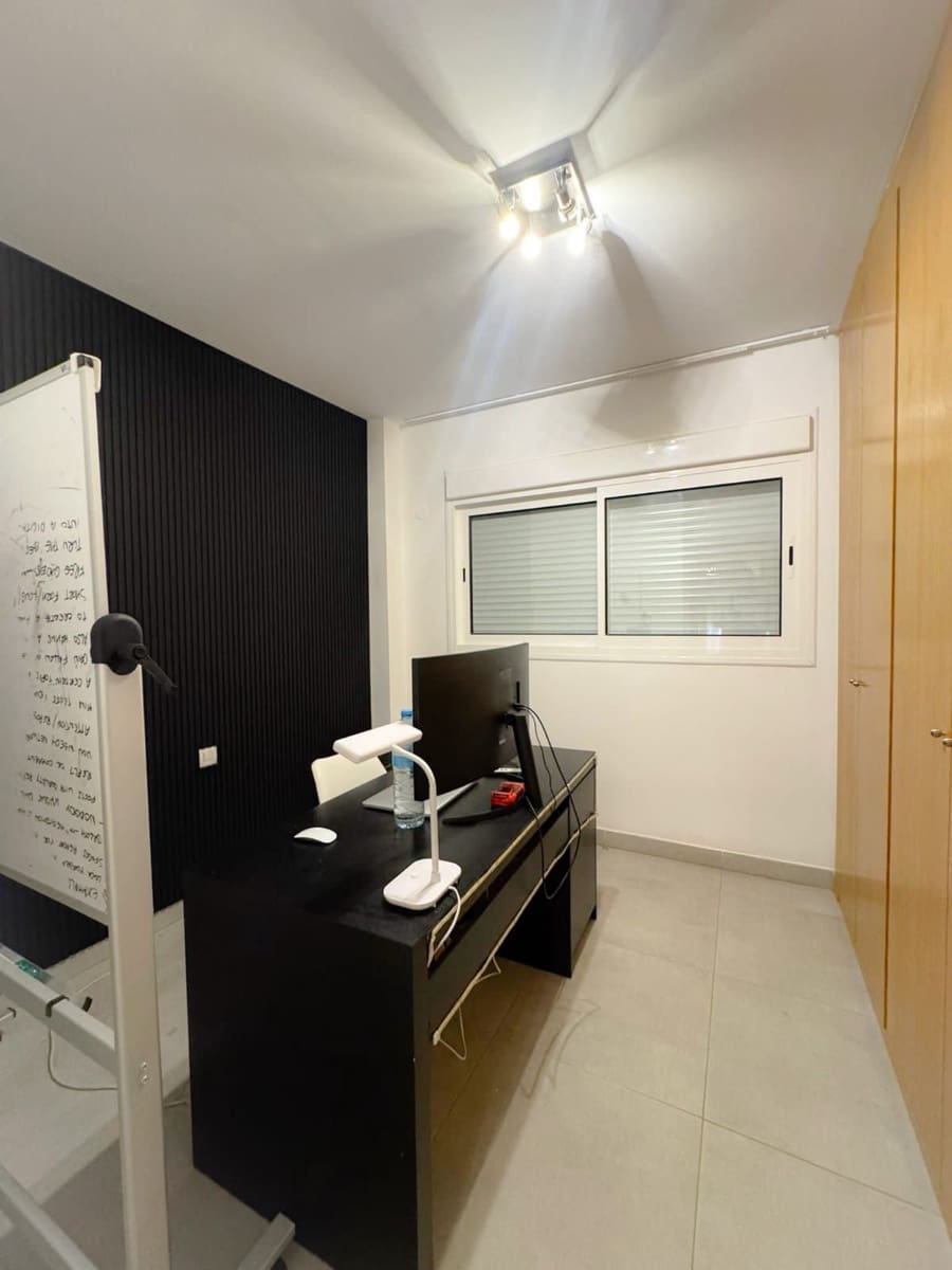 2 bedroom Apartment for sale in Adeje with garage - € 350,000 (Ref: 9614705)