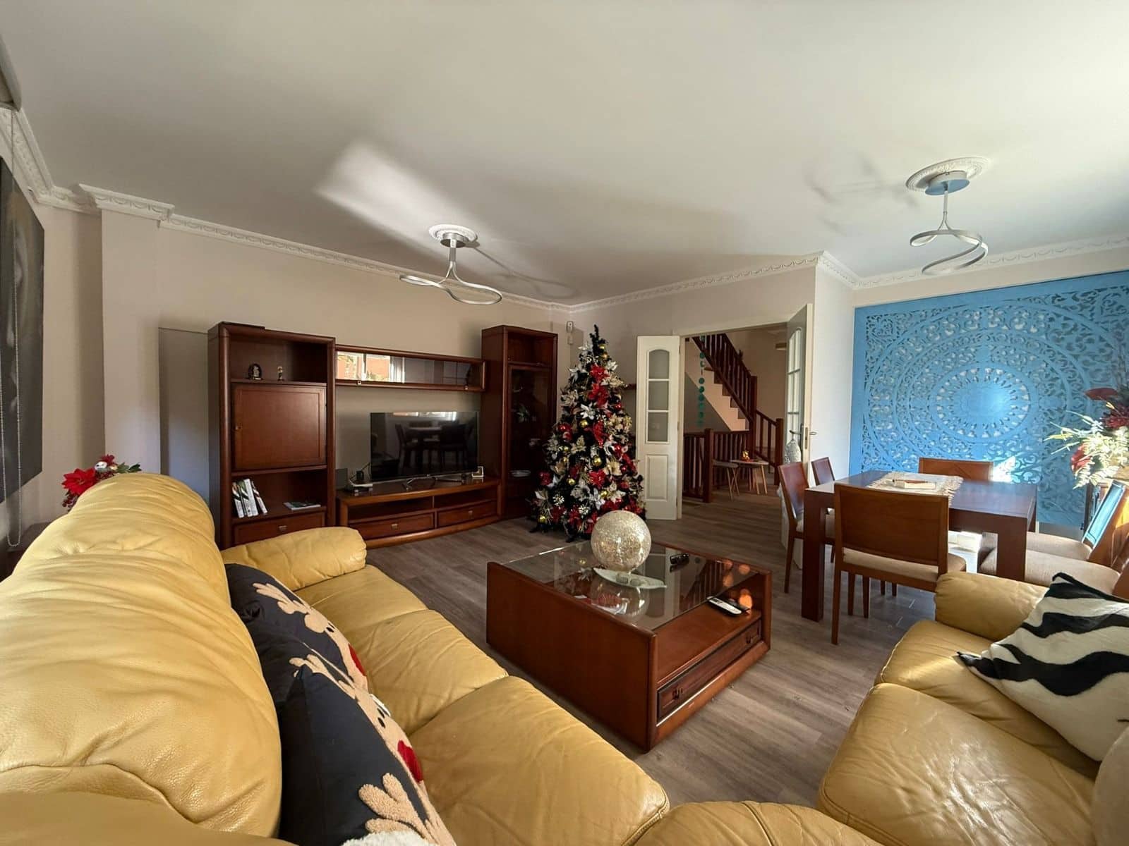 5 soverom Villa til salgs i Fanabe med garasje - € 899 000 (Ref: 9614706)