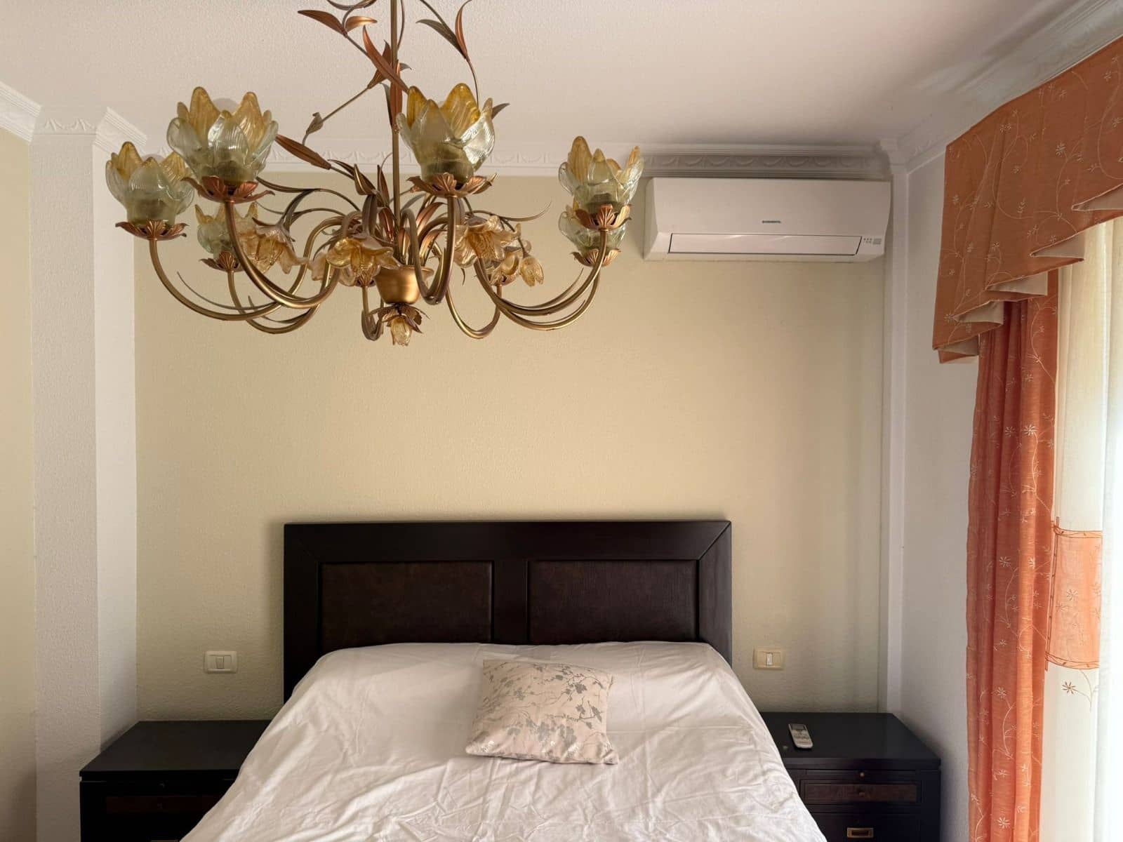 5 soverom Villa til salgs i Fanabe med garasje - € 899 000 (Ref: 9614706)