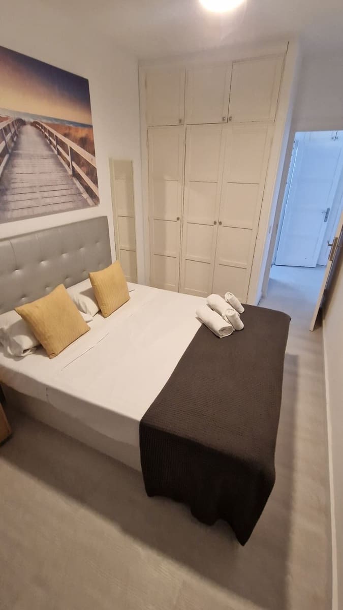 1 makuuhuone Huoneisto myytävänä paikassa Costa Adeje mukana uima-altaan 
autotalli - 319 000 € (Ref: 9625312)