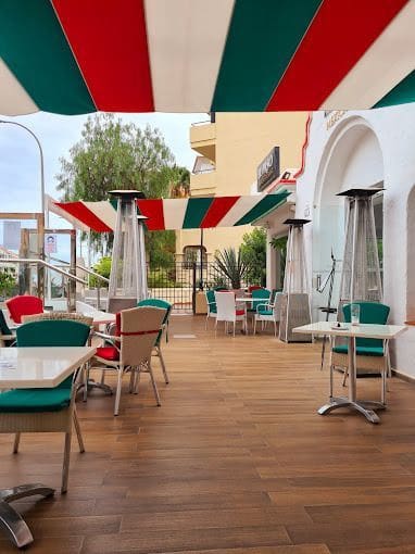 1 sovrum Lägenhet till salu i Los Cristianos med pool garage - 285 000 € (Ref: 9629616)