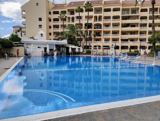 1 sovrum Lägenhet till salu i Los Cristianos med pool garage - 285 000 € (Ref: 9629616)