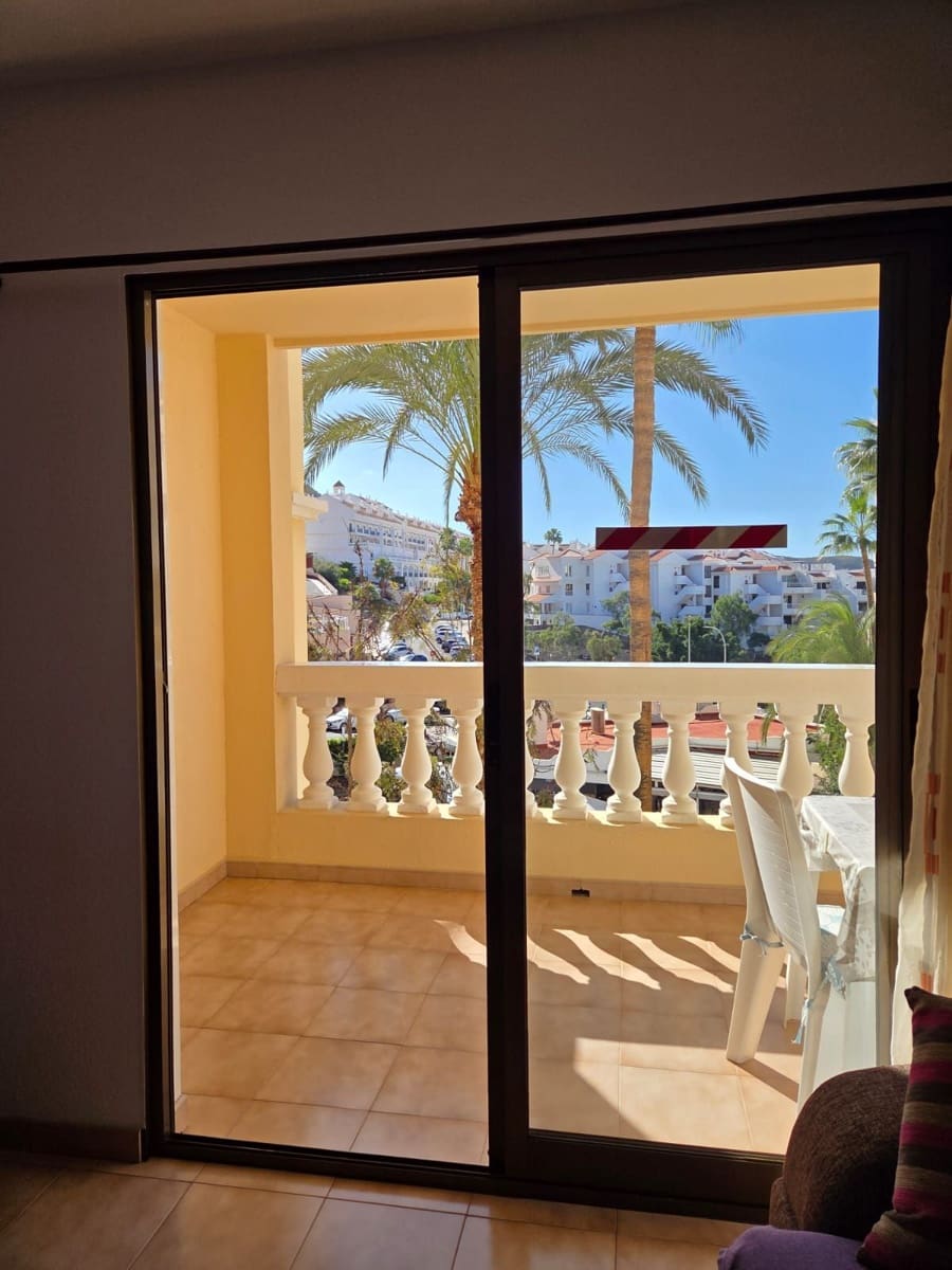 1 sovrum Lägenhet till salu i Los Cristianos med pool garage - 285 000 € (Ref: 9629616)