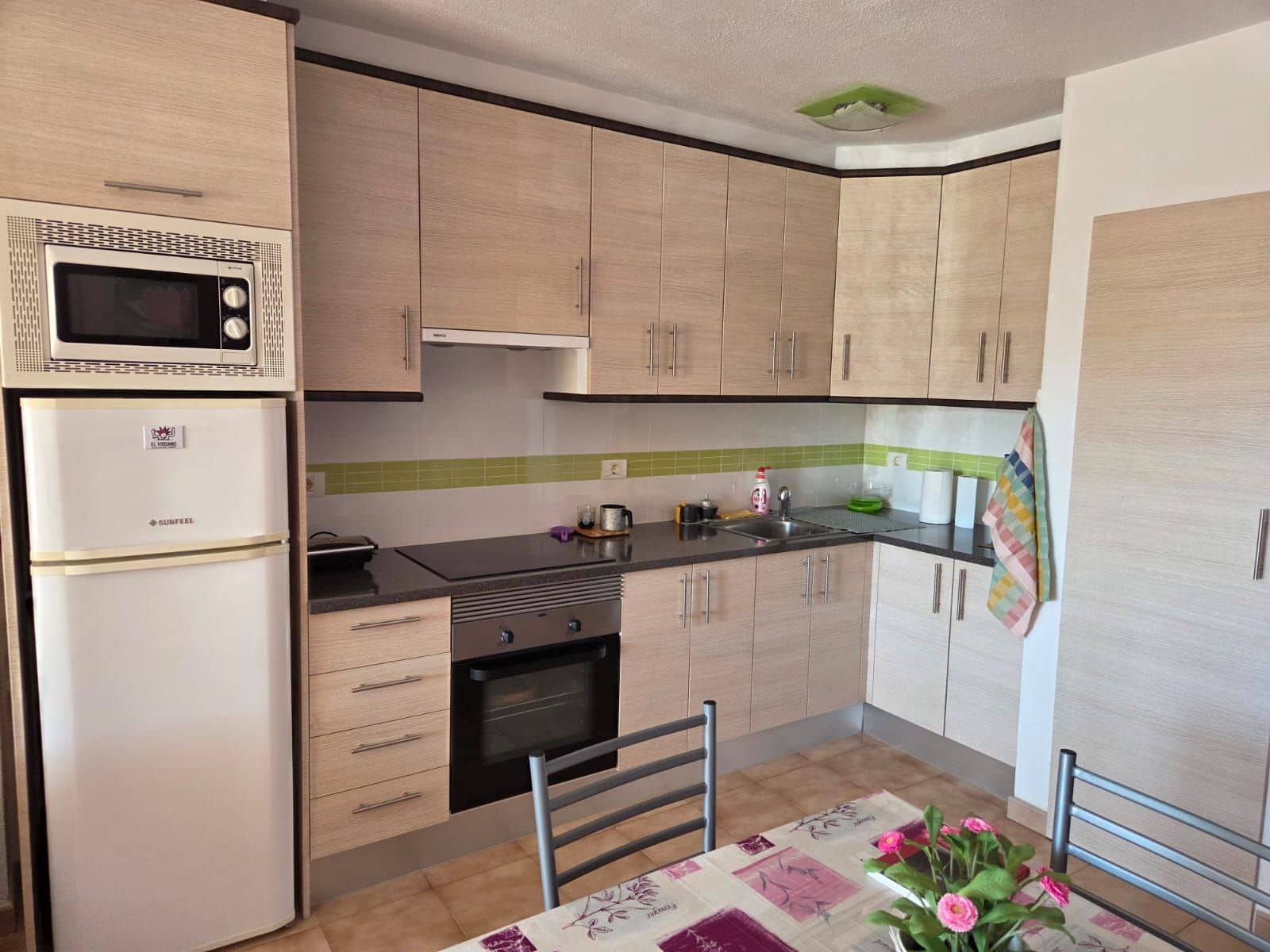 1 sovrum Lägenhet till salu i Los Cristianos med pool garage - 285 000 € (Ref: 9629616)