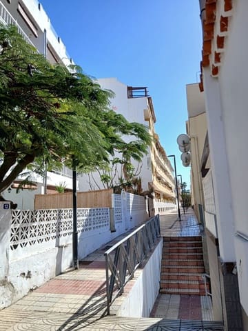 1 quarto Apartamento para venda em Los Cristianos, Arona - 270 000 € (Ref: 9636436)