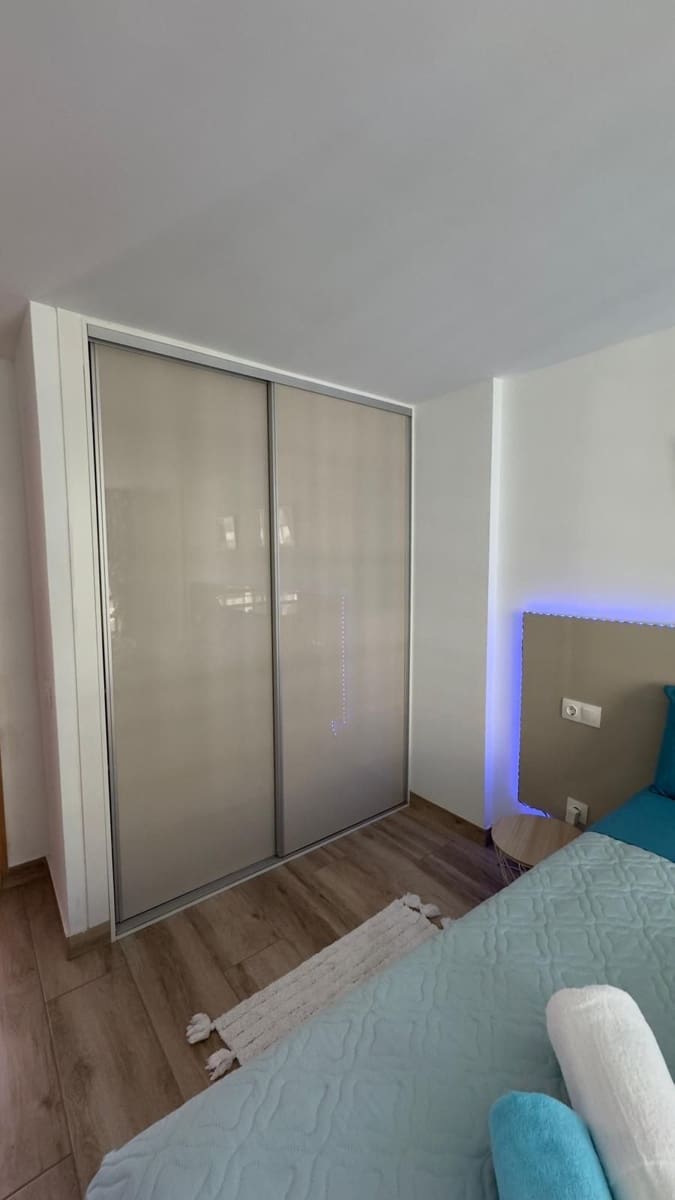 1 quarto Apartamento para venda em Los Cristianos com piscina - 289 000 € (Ref: 9636437)