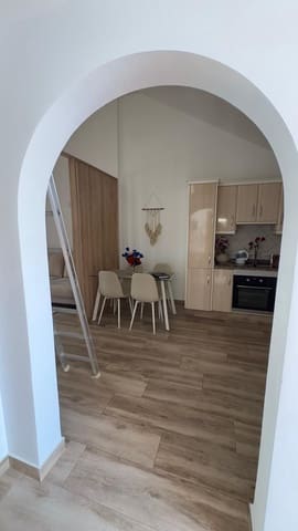 1 quarto Apartamento para venda em Los Cristianos, Arona com piscina - 289 000 € (Ref: 9636437)
