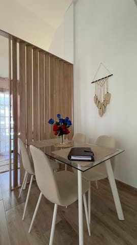 1 quarto Apartamento para venda em Los Cristianos, Arona com piscina - 289 000 € (Ref: 9636437)