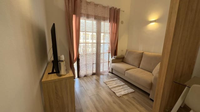 1 quarto Apartamento para venda em Los Cristianos, Arona com piscina - 289 000 € (Ref: 9636437)