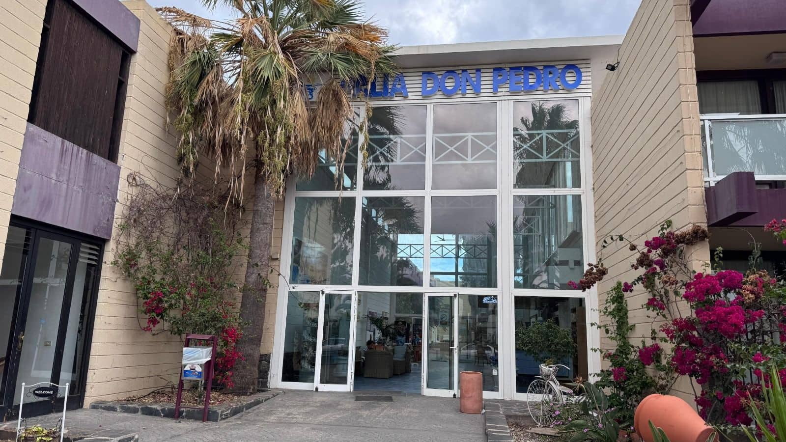 Apartamento de 1 habitación en Costa del Silencio en venta con piscina - 169.000 € (Ref: 9643736)