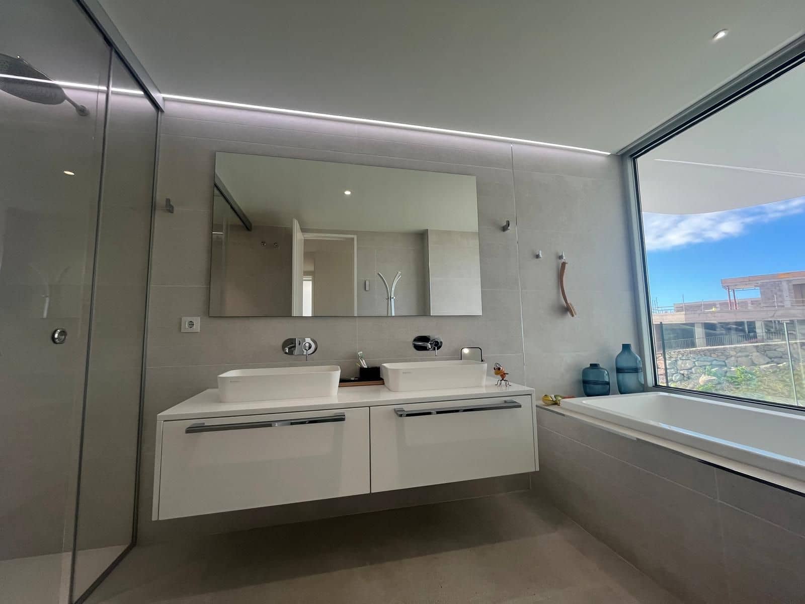 4 quarto Apartamento para venda em Adeje com piscina garagem - 1 330 000 € (Ref: 9651224)