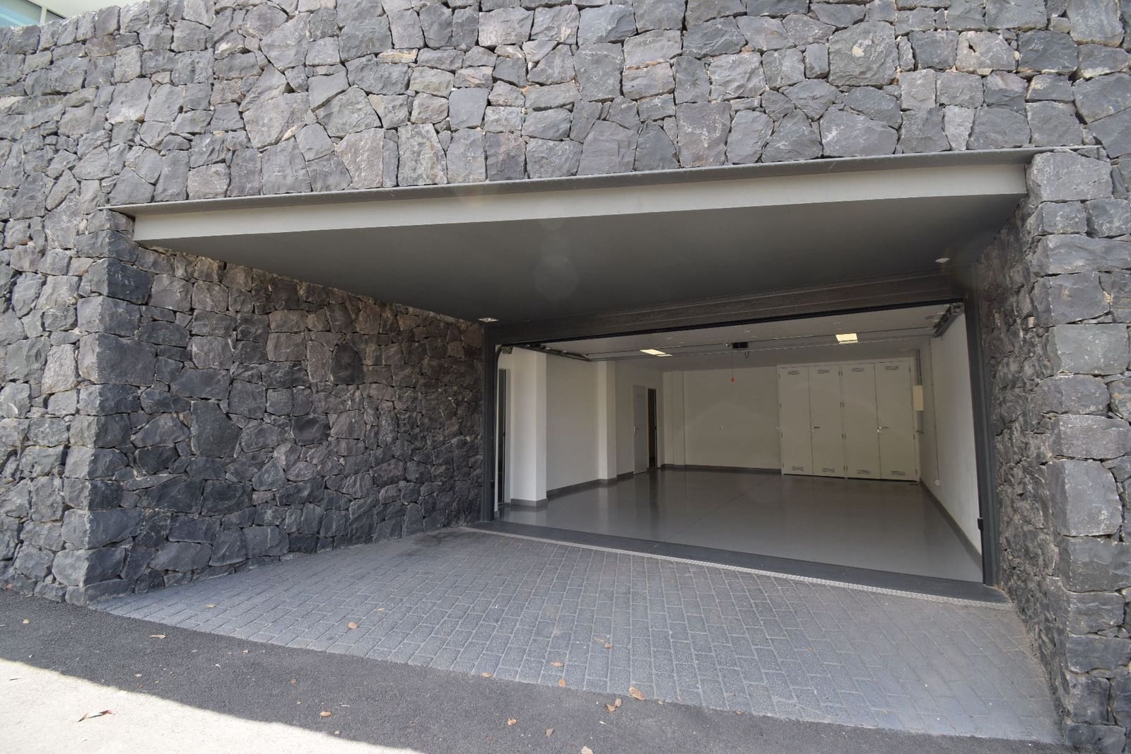 4 quarto Apartamento para venda em Adeje com piscina garagem - 1 330 000 € (Ref: 9651224)