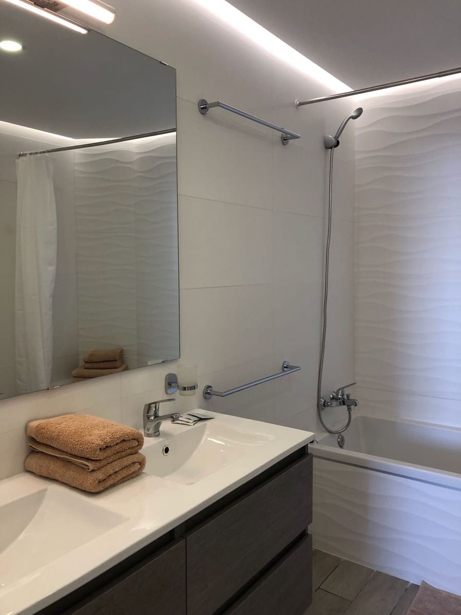 2 bedroom Apartment for sale in Costa Adeje with pool garage - € 475,000 (Ref: 9651225)