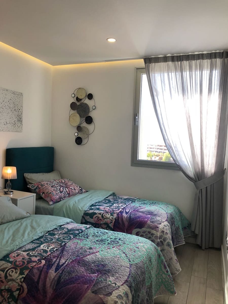 2 bedroom Apartment for sale in Costa Adeje with pool garage - € 475,000 (Ref: 9651225)