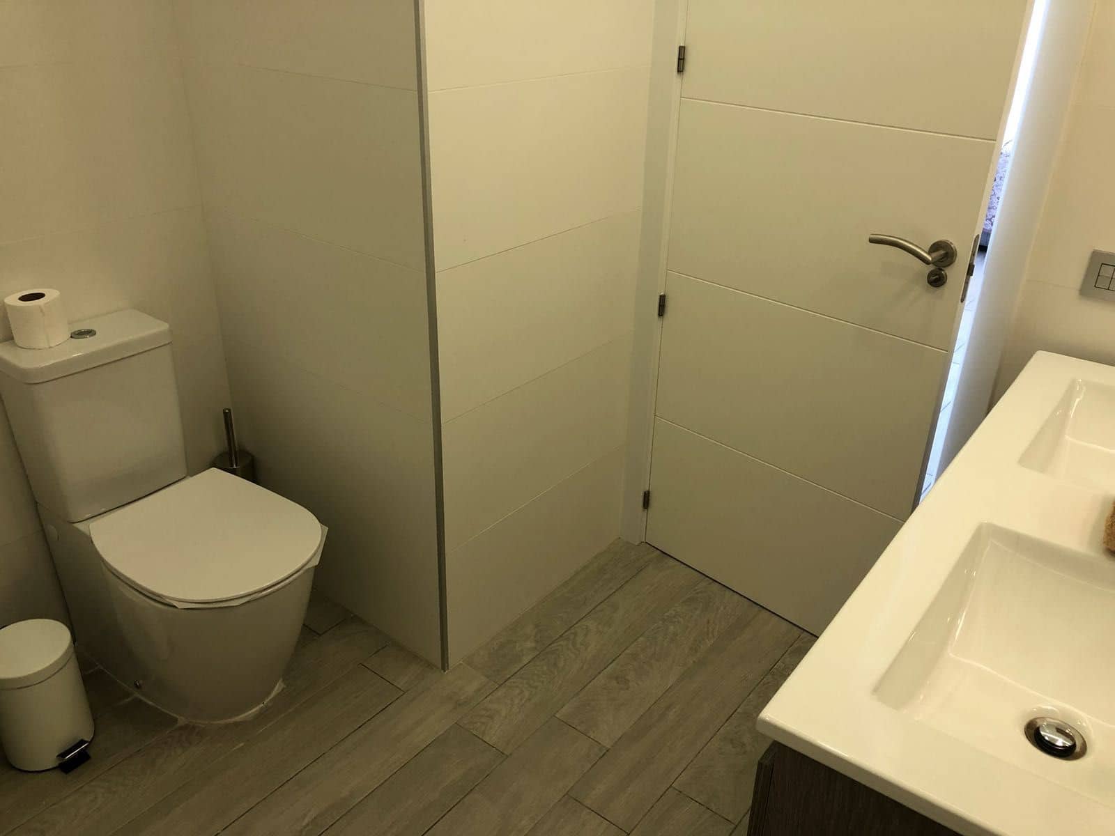 2 bedroom Apartment for sale in Costa Adeje with pool garage - € 475,000 (Ref: 9651225)