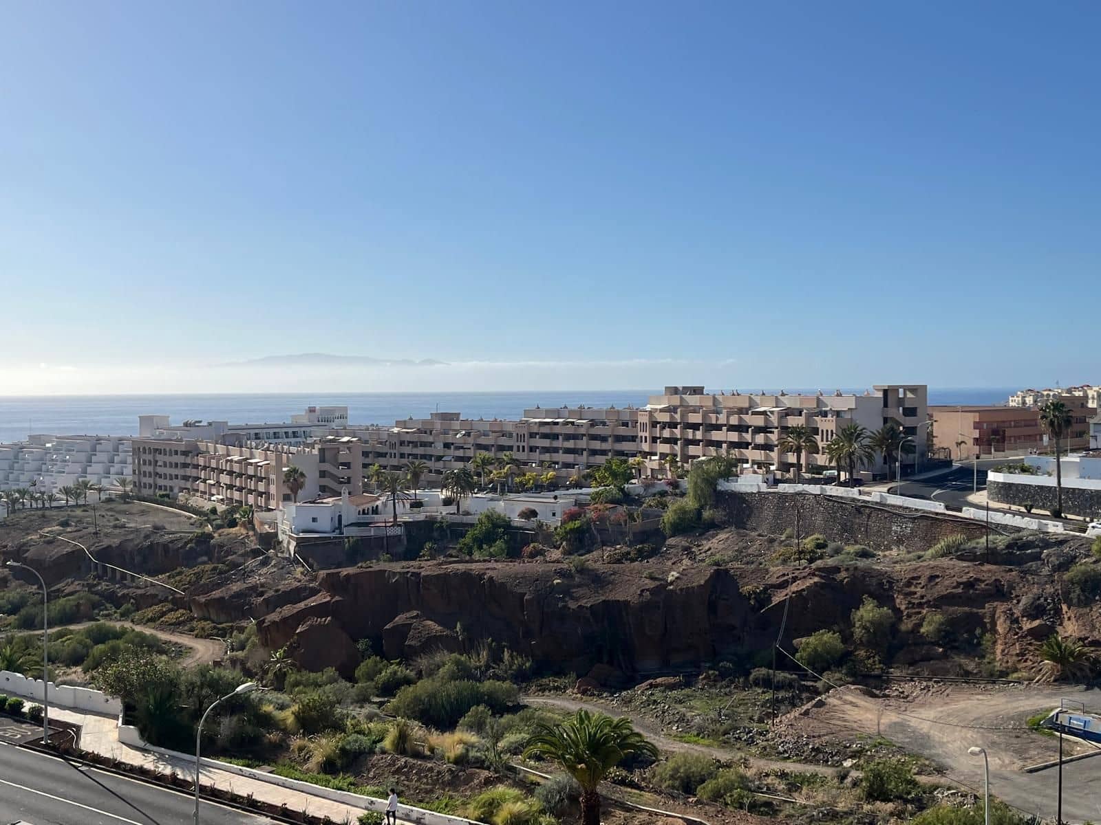 2 bedroom Apartment for sale in Costa Adeje with pool garage - € 475,000 (Ref: 9651225)