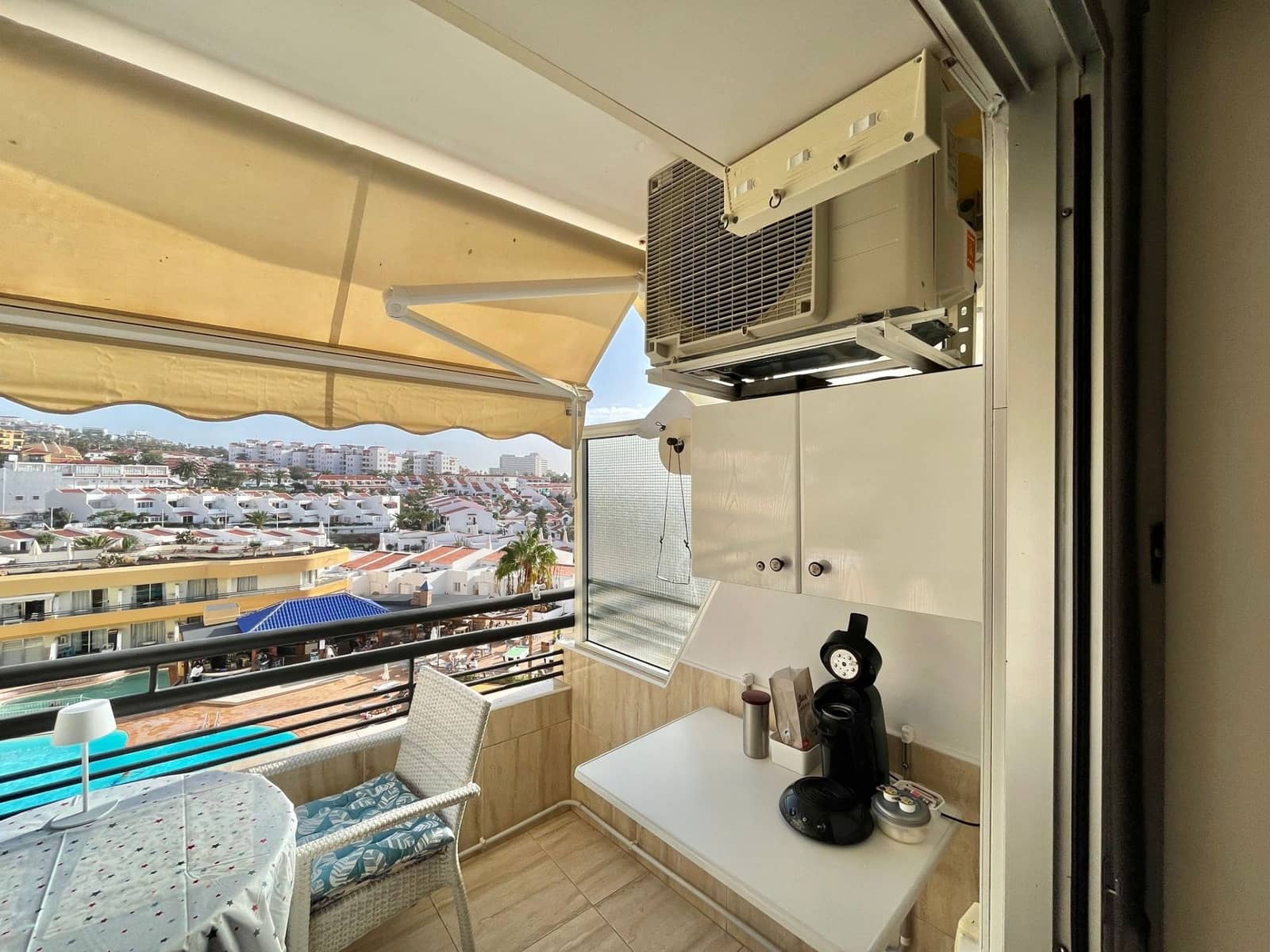 Apartment for sale in Costa Adeje with pool - € 245,000 (Ref: 9655659)