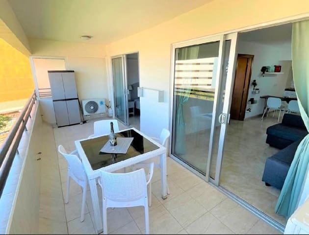 1 bedroom Apartment for sale in Torviscas Bajo, Adeje - € 320,000 (Ref: 9655660)